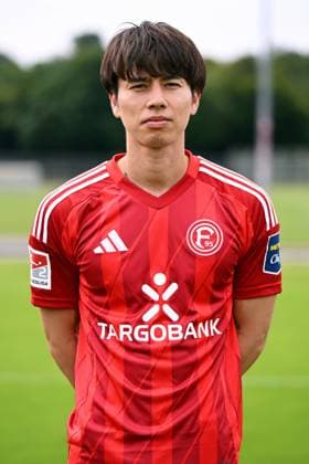 Ao Tanaka; Fortuna Düsseldorf; 2.BL, Porträttermin 2024 2025