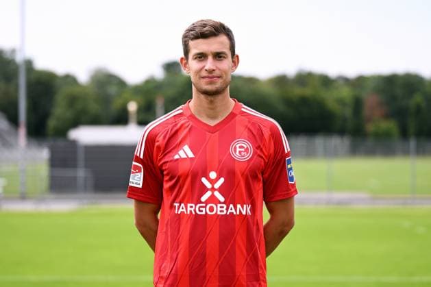 Tim Oberdorf; Fortuna Düsseldorf; 2.BL, Porträttermin 2024 2025