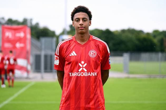 Sima Suso; Fortuna Düsseldorf; 2.BL, Porträttermin 2024 2025