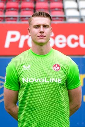 Julian Krahl (1. FC Kaiserslautern, 01), GER, 1. FC Kaiserslautern, 2. Bundesliga, Portraettermin 2024 2025, 25.07.2024. GER, 1. FC Kaiserslautern, 2. Bundesliga, Portraettermin 2024 2025, 25.07.2024. Kaiserslautern