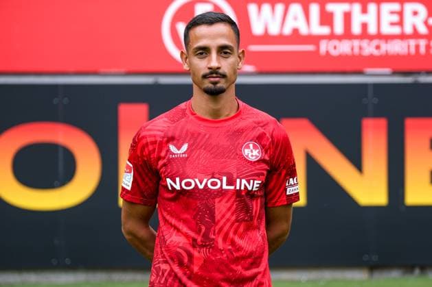 Kenny Prince Redondo (1. FC Kaiserslautern, 11), GER, 1. FC Kaiserslautern, 2. Bundesliga, Portraettermin 2024 2025, 25.07.2024. GER, 1. FC Kaiserslautern, 2. Bundesliga, Portraettermin 2024 2025, 25.07.2024. Kaiserslautern