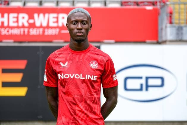 Aaron Opoku (1. FC Kaiserslautern, 17), GER, 1. FC Kaiserslautern, 2. Bundesliga, Portraettermin 2024 2025, 25.07.2024. GER, 1. FC Kaiserslautern, 2. Bundesliga, Portraettermin 2024 2025, 25.07.2024. Kaiserslautern