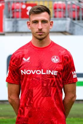 Daniel Hanslik (1. FC Kaiserslautern, 19), GER, 1. FC Kaiserslautern, 2. Bundesliga, Portraettermin 2024 2025, 25.07.2024. GER, 1. FC Kaiserslautern, 2. Bundesliga, Portraettermin 2024 2025, 25.07.2024. Kaiserslautern