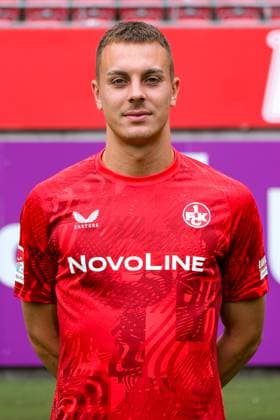 Filip Kaloc (1. FC Kaiserslautern, 26), GER, 1. FC Kaiserslautern, 2. Bundesliga, Portraettermin 2024 2025, 25.07.2024. GER, 1. FC Kaiserslautern, 2. Bundesliga, Portraettermin 2024 2025, 25.07.2024. Kaiserslautern