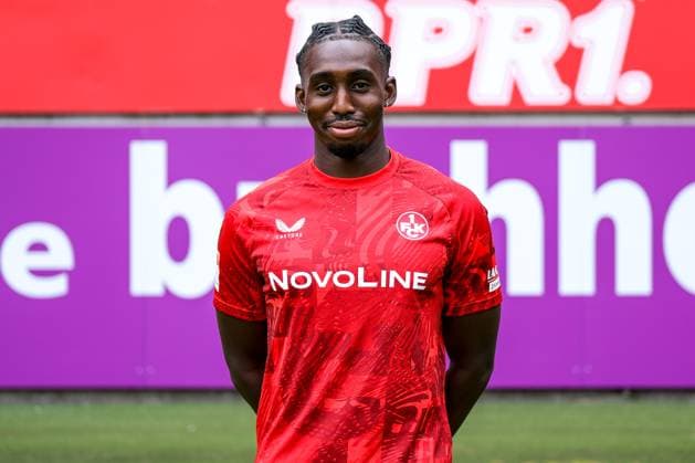 Frank Ronstadt (1. FC Kaiserslautern, 27), GER, 1. FC Kaiserslautern, 2. Bundesliga, Portraettermin 2024 2025, 25.07.2024. GER, 1. FC Kaiserslautern, 2. Bundesliga, Portraettermin 2024 2025, 25.07.2024. Kaiserslautern