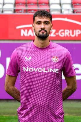 Avdo Spahic (1. FC Kaiserslautern, 30), GER, 1. FC Kaiserslautern, 2. Bundesliga, Portraettermin 2024 2025, 25.07.2024. GER, 1. FC Kaiserslautern, 2. Bundesliga, Portraettermin 2024 2025, 25.07.2024. Kaiserslautern