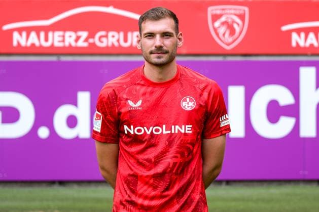Luca Sirch 1. FC Kaiserslautern, 31), GER, 1. FC Kaiserslautern, 2. Bundesliga, Portraettermin 2024 2025, 25.07.2024. GER, 1. FC Kaiserslautern, 2. Bundesliga, Portraettermin 2024 2025, 25.07.2024. Kaiserslautern