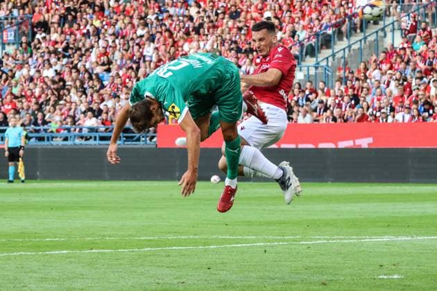 2024 25 UEFA Europa League second qualifying round Wisla Krakow - SK Rapid Wien 07.25.2024 Krakow (Cracow) Poland, Football 2024 25 UEFA Europa League second qualifying round, Wisla Krakow - SK Rapid Wien op: Maximilian Hofmann, Angel Rodado Copyright: xKonradxSwieradx IMG_1312