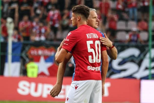 2024 25 UEFA Europa League second qualifying round Wisla Krakow - SK Rapid Wien 07.25.2024 Krakow (Cracow) Poland, Football 2024 25 UEFA Europa League second qualifying round, Wisla Krakow - SK Rapid Wien op: Mariusz Kutwa, Kazimierz Moskal (coach) Copyright: xKonradxSwieradx IMG_1532
