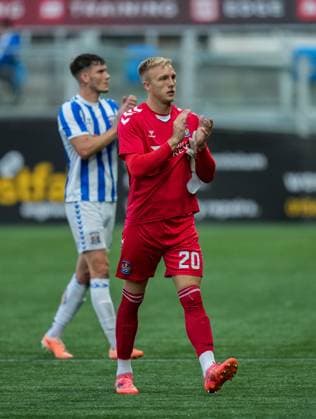 Kilmarnock goalkeeper Robby McCrorie applauds the fans after the final whistle. Full-time score Kilmarnock 1 Cercle Brugge 1. Kilmarnock v Cercle Brugge, UEFA Europa League, 2nd Qualifying Round, Football, The BBSP Stadium Rugby Park, Kilmarnock, UK, 25 Jul 2024 EDITORIAL USE ONLY No use with unauthorised audio, video, data, fixture lists, club league logos or live services. Online in-match use limited to 120 images, no video emulation. No use in betting, games or single club league player publications.  Copyright: xStuartxWallace Shutterstockx 14602352di