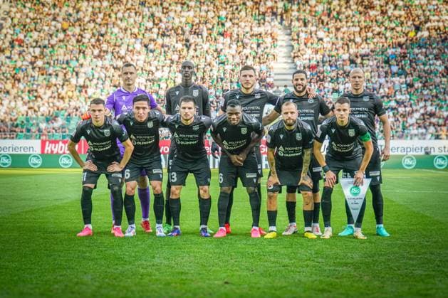 Fußball: FC St. Gallen 1879 vs. FC TOBOL KOSTANAY - 2. Qualifikationsrunde UEFA Conference League - Kybunpark St. Gallen, Schweiz: Team Foto FC Tobol Kostanay St. Gallen Kybunpark Kanton St. Gallen Schweiz Copyright: xJoeranxSteinsiekx