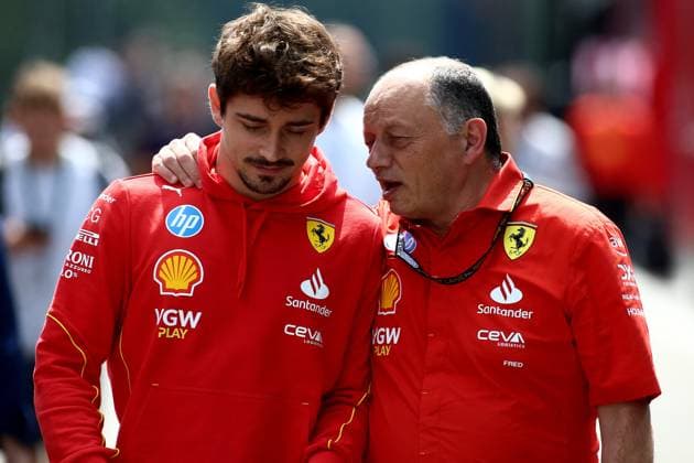 26.07.2024, xsvx, Motorsport FIA Formel 1, Großer Preis von Belgien 2024 emspor, v.l. Charles Leclerc (Ferrari) Startnummer 16 Teamchef Frederic Fred Vasseur (Scuderia Ferrari) (DFL DFB REGULATIONS PROHIBIT ANY USE OF PHOTOGRAPHS as IMAGE SEQUENCES and or QUASI-VIDEO) Spa