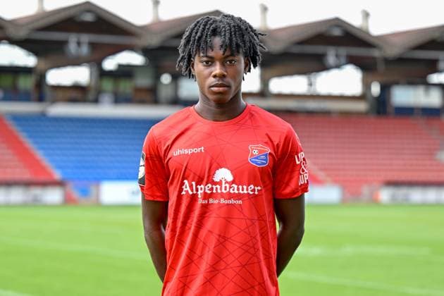Gibson Nana Adu; SpVgg Unterhaching; 3.Liga, Porträttermin 2024 2025