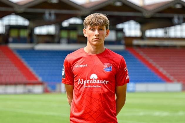 Nick Kaulfers; SpVgg Unterhaching; 3.Liga, Porträttermin 2024 2025
