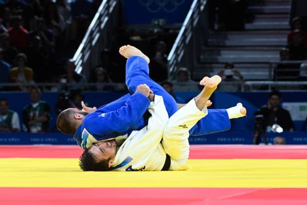 Yeldos Smetov ( KAZ ) vs Luka Mkheidze ( FRA ) during the 2024 Judo Olympics Games at Arena Champ de Mars on July 27, 2024 in Paris, France. ( Photo by federico pestellini DPPI Panoramic ) - JO 2024 : JUDO - Jeux Olympiques 2024 - Paris2024 - Paris - 27 07 2024 DPPI Panoramic 
