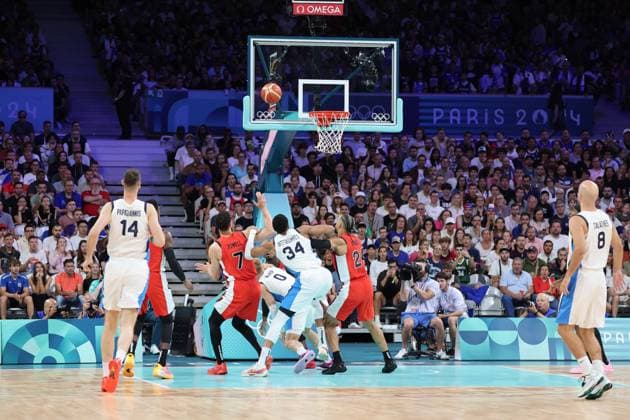 Action Mens basketball, Greece vs Canada, Men s preliminary round during the Olympic Games, Olympische Spiele, Olympia, OS Paris 2024 JO 2024 : BASKET BALL - Grece vs Canada - Jeux Olympiques 2024 - Paris2024 - Lille - 27 07 2024 DPPI Panoramic 