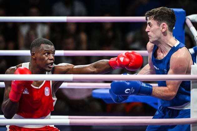 Sport Themen der Woche KW30 Sport Bilder des Tages TRAORE Makan of France and WALSH Aidan of Ireland during the Boxing, MEN S 71KG - PRELIMINARIES, Olympic Games, Olympische Spiele, Olympia, OS Paris 2024 on 28 July 2024 at North Paris Arena in Villepinte, France - Photo Matthieu Mirville DPPI Media Panoramic OLYMPIC GAMES PARIS 2024 - 28 07 DPPI Panoramic  MM1-1378