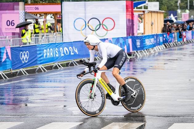 CADZOW Kim: Olympic Games, Olympische Spiele, Olympia, OS - Paris 2024 CADZOW Kim ( NZL ) New Zealand Querformat - quer - horizontal - Landscape - Event Veranstaltung: Olympic Games-Paris 2024 - Category Kategorie: Cycling - Road cycling, Rad, Radsport, Strasse World Championships - Elite Women - Location Ort: Europe - France - Paris - Start: Paris - Finish: Paris - Discipline: Individual Time Trail ( ITT ) - Distance: 32,4 km - Date Datum: 27.07.2024 Saturday Day 1 - *** CADZOW Kim Olympic Games Paris 2024 CADZOW Kim NZL New Zealand Landscape horizontal Landscape Event Event Olympic Games Paris 2024 Category Category Cycling Road Cycling World Championships Elite Women Location Location Europe France Paris Start Paris Finish Paris Discipline Individual Time Trail ITT Distance 32,4 km Date Date 27 07 2024 Saturday Day 1