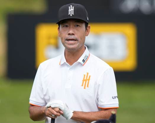 28th July 2024; JCB Golf &amp; Country Club, Rocester, Uttoxeter, England; LIV UK Golf League, Final Round; Kevin Na of the Iron Heads GC warms up on the practice ground before the Final Round  ActionPlus12673273 StevenxFlynn