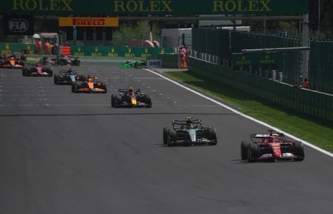 28.07.2024, Circuit de Spa-Francorchamps, Spa-Francorchhamps, Formula 1 Rolex Belgian Grand Prix 2024 , im Bild Charles Leclerc (MCO), Scuderia Ferrari HP, Lewis Hamilton (GBR), Mercedes-AMG Petronas Formula One Team, Sergio Perez (MEX), Oracle Red Bull Racing, Oscar Piastri (AUS), McLaren F1 Team Defodi-506_20240728_hbr_1680