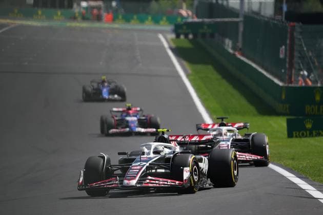 28.07.2024, Circuit de Spa-Francorchamps, Spa-Francorchhamps, Formula 1 Rolex Belgian Grand Prix 2024 , im Bild Nico Hülkenberg (DEU), Haas F1 Team, Kevin Magnussen (DNK) Defodi-506_20240728_hbr_2115