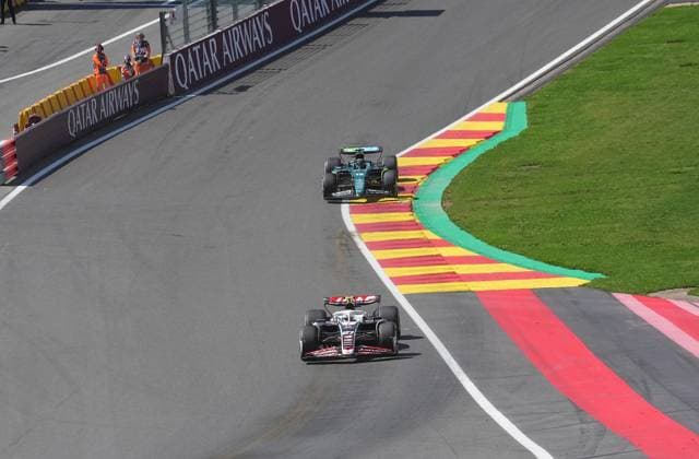 Formula 1 Rolex Belgian Grand Prix 2024 28.07.2024, Circuit de Spa-Francorchamps, Spa-Francorchhamps, Formula 1 Rolex Belgian Grand Prix 2024 , im Bild Nico Hülkenberg (DEU), Haas F1 Team, Lance Stroll (CAN), Aston Martin Aramco Cognizant Formula One Team