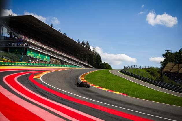 01 VERSTAPPEN Max (nld), Red Bull Racing RB20, action during the Formula 1 Rolex Belgian Grand Prix 2024, 14th round of the 2024 Formula One World Championship, WM, Weltmeisterschaft from July 26 to 28, 2024 on the Circuit de Spa-Francorchamps, in Stavelot, Belgium - F1 - BELGIAN GRAND PRIX 2024 DPPI Panoramic  240728_R14_BELGIO_DP_FG0O5639