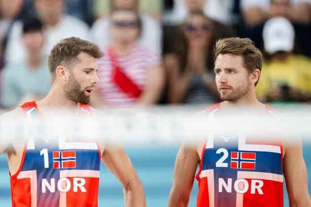 240728 Anders Mol and Christian Sorum of Norway ahead of the men s preliminary round Beach volleyball, Beachvolleyball match between Norway and Chile during day 2 of the Paris 2024 Olympic Games, Olympische Spiele, Olympia, OS on July 28, 2024 in Paris. Photo: Jon Olav Nesvold BILDBYRAN COP 217 VG0635 bbeng olympic games olympics os ol olympiska spel olympiske leker paris 2024 paris-os paris-ol beachvolleyboll beach volleyball sandvolleyball Copyright: JONxOLAVxNESVOLD BB240728JE129