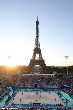 (240728) -- PARIS, July 28, 2024 -- Anders Berntsen Mol Christian Sandlie Soerum of Norway (L) and Marco Grimalt Esteban Grimalt of Chile compete during the men s pool B Beach volleyball, Beachvolleyball match between Norway and Chile at the Paris 2024 Olympic Games, Olympische Spiele, Olympia, OS in Paris, France, on July 28, 2024. ) (PARIS2024)FRANCE-PARIS-OLY-BEACH VOLLEYBALL HuangxZongzhi 
