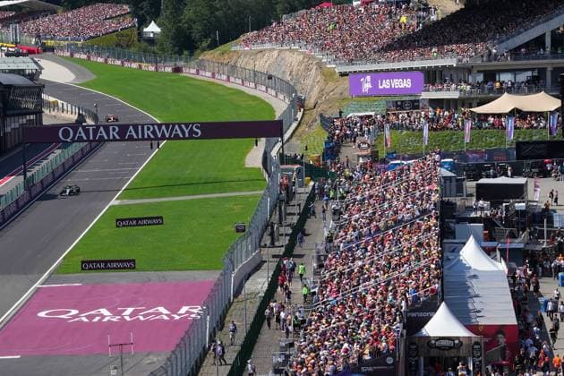 28.07.2024, Circuit de Spa-Francorchamps, Spa-Francorchhamps, Formula 1 Rolex Belgian Grand Prix 2024 , im Bild& xA;Lewis Hamilton (GBR), Mercedes-AMG Petronas Formula One Team, Charles Leclerc (MCO), Scuderia Ferrari HP  Copyright: xAlessioxDexMarco IPAxSportx xipax xx IPA_48357510 IPA_Agency_IPA48357510