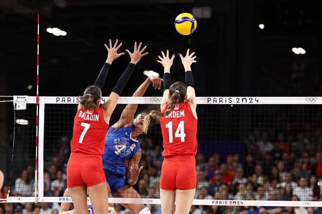 PARIS, 29-07-2024, Paris 2024 Olympic Games, Olympische Spiele, Olympia, OS Paris South Arena, Volleyball women, Netherlands - Turkey, Celeste Plak, during the game France: Olympic Games - Volleyball women Netherlands - Turkey (Paris 2024)  x25875377x Copyright: