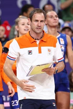 PARIS, 29-07-2024, Paris 2024 Olympic Games, Olympische Spiele, Olympia, OS Paris South Arena, Volleyball women, Netherlands - Turkey, Dutch coach Felix Koslowski France: Olympic Games - Volleyball women Netherlands - Turkey (Paris 2024)  x25875662x Copyright: