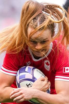 (240729) -- PARIS, July 29, 2024 -- Carissa Norsten (C) of Cananda competes during the rugby sevens women s pool A match between China and Canada at Paris 2024 Olympic Games, Olympische Spiele, Olympia, OS in Paris, France, July 29, 2024. Xu Chang) (PARIS2024) FRANCE-PARIS-OLY-RUGBY SEVENS xuchang 