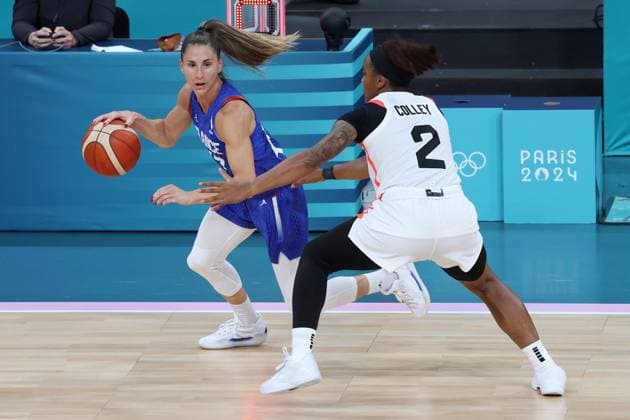 JEUX OLYMPIQUES PARIS 2024 PHOTOPQR VOIX DU NORD Ludovic Maillard ; 29 07 2024 ; Villeneuve d ascq le 29 07 2024 basket FEMME BERNIES romane FRANCE CONTRE LE CANADA stade pierre mauroy. LA VOIX DU NORD PHOTO LUDOVIC MAILLARD - The Paris 2024 Summer Olympic Games, Olympische Spiele, Olympia, OS (Jul 26-Aug 11, 2024).