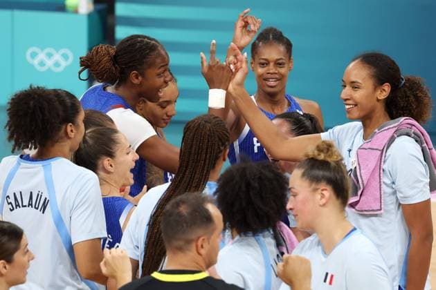 JEUX OLYMPIQUES PARIS 2024 PHOTOPQR VOIX DU NORD Ludovic Maillard ; 29 07 2024 ; Villeneuve d ascq le 29 07 2024 basket FEMME FRANCE CONTRE LE CANADA stade pierre mauroy. LA VOIX DU NORD PHOTO LUDOVIC MAILLARD - The Paris 2024 Summer Olympic Games, Olympische Spiele, Olympia, OS (Jul 26-Aug 11, 2024).