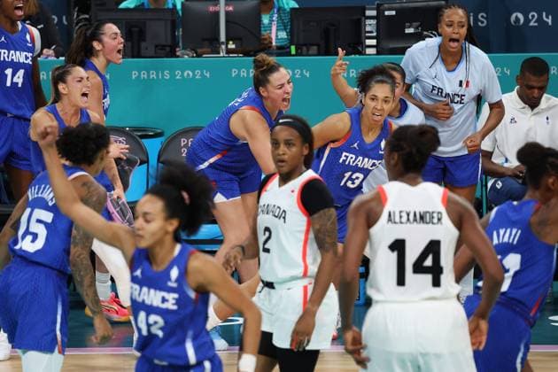 JEUX OLYMPIQUES PARIS 2024 PHOTOPQR VOIX DU NORD Ludovic Maillard ; 29 07 2024 ; Villeneuve d ascq le 29 07 2024 basket FEMME FRANCE CONTRE LE CANADA stade pierre mauroy. LA VOIX DU NORD PHOTO LUDOVIC MAILLARD - The Paris 2024 Summer Olympic Games, Olympische Spiele, Olympia, OS (Jul 26-Aug 11, 2024).