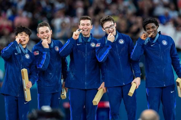 Artistic Gymnastic - Olympic Games, Olympische Spiele, Olympia, OS Paris 2024: Day 3 Bronze medalists Team United States is posing on the podium during the medal ceremony for the Artistic Gymnastics Men s Team Final on day three of the Olympic Games Paris 2024 at Bercy Arena in Paris, France on July 29, 2024. Paris France  Copyright: xAndrzejxIwanczukx originalFilename:iwanczuk-artistic240729_np6DM.jpg