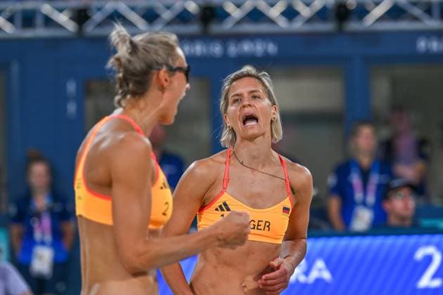 Olympische Spiele (Beachvolleyball); Paris 29.07.2024 Vorrunde, Frauen, GER-FRA, Laura Ludwig (1, GER), Louisa Lippmann (2, GER), Copyright: xBEAUTIFULxSPORTS TomxBlochx