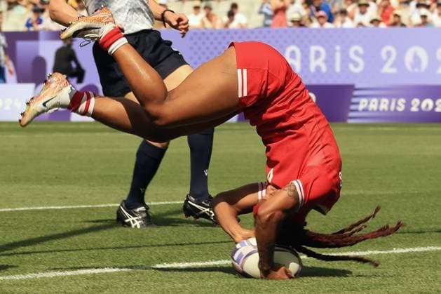 OLY24 RUGBY SEVENS, Charity Williams scores for Canada during the Rugby Sevens WomenÕs Semi Final match match between Australia and Canada at the 2024 Paris Olympic Games, Olympische Spiele, Olympia, OS in Paris, France, Tuesday, July 30, 2024. ( NO ARCHIVING, EDITORIAL USE ONLY, NO USE IN BOOKS WITHOUT CONSENT PARIS FRANCE  Copyright: xIAINxMCGREGORx 20240731142197827029