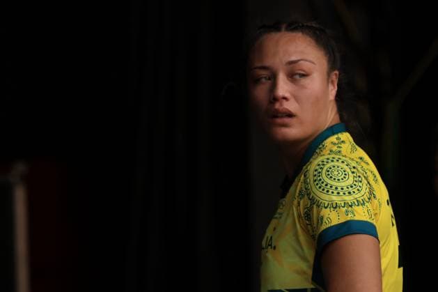 OLY24 RUGBY SEVENS, Bienne Terita of Australia departs dejected following the Rugby Sevens WomenÕs Semi Final match match between Australia and Canada at the 2024 Paris Olympic Games, Olympische Spiele, Olympia, OS in Paris, France, Tuesday, July 30, 2024. ( NO ARCHIVING, EDITORIAL USE ONLY, NO USE IN BOOKS WITHOUT CONSENT PARIS FRANCE  Copyright: xIAINxMCGREGORx 20240731150166715334