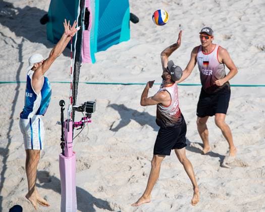 FRA, Olympische Spiele Paris 2024, Beachvolleyball Herren Vorrunde Gruppe C, 30.07.2024 Ehlers Wickler (FRA) vs Bassereau Lynell (FRA) FRA, Olympische Spiele Paris 2024, Beachvolleyball Herren Vorrunde Gruppe C 30.07.2024 Paris Copyright: xEibner-Pressefoto RogerxBuerkex EP_RBE