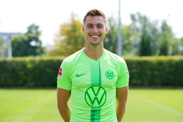 VfL Wolfsburg, Fototermin Wolfsburg, 25.07.2024, MediaDay, Fototermin, Portrait, Kilian Fischer (VfL Wolfsburg)