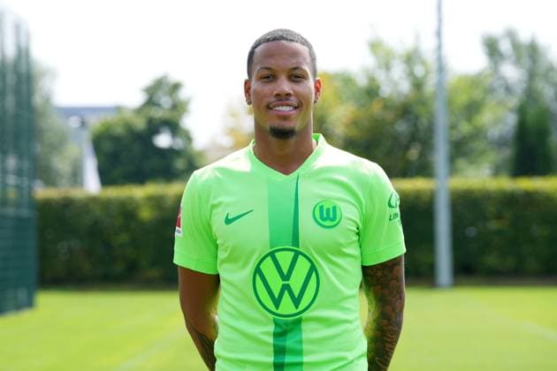 VfL Wolfsburg, Fototermin Wolfsburg, 25.07.2024, MediaDay, Fototermin, Portrait, Aster Vranckx (VfL Wolfsburg)