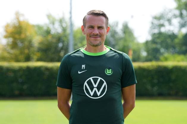 VfL Wolfsburg, Fototermin Wolfsburg, 25.07.2024, MediaDay, Fototermin, Portrait, Torwarttrainer Pascal Formann (VfL Wolfsburg)