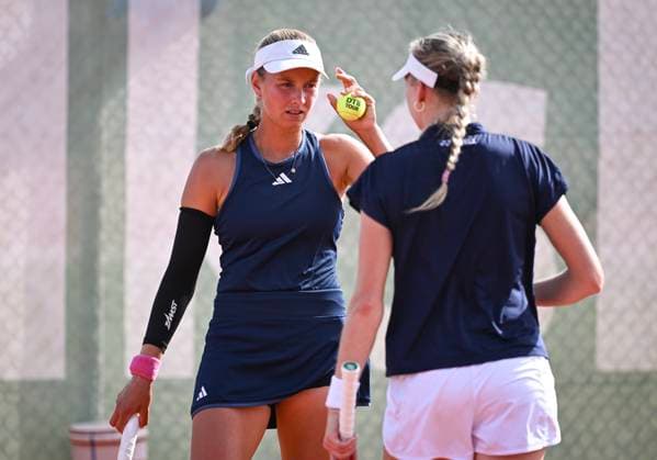 Tennis ITF Tour Ladies Open Hechingen 2024 30.07.2024 1. Runde Doppel Emily Seibold (li, GER) und Marie Vogt (re, GER)