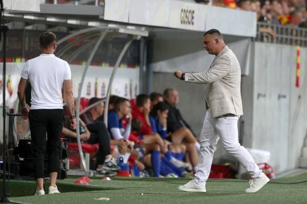 Fußball, CL-Quali, Jagiellonia Bialystok - FK Panevezys Bialystok, 31.07.2024 Eliminacje Ligi Mistrzow UEFA, Pilka nozna sezon 2024 25 druga runda kwalifikacyjna ---- Qualifications UEFA Champions League football game Jagiellonia Bialystok - FK Panevezys trener Adrian Siemieniec FOT. MARCIN SOLARZ FOTOPYK NEWSPIX.PL --- Newspix.pl  20240731MS0032