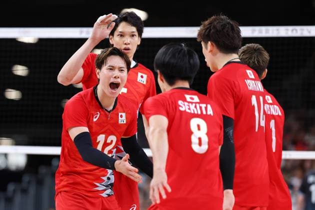Ran Takahashi (JPN), Japan team group, Mannschaftsbild, Totale (JPN), JULY 31, 2024 - Volleyball : Men s Preliminary Round - Pool C match between Japan 3-1 Argentina during the Paris 2024 Olympic Games, Olympische Spiele, Olympia, OS at South Paris Arena in Paris, France. Noxthirdxpartyxsales  (261510810)