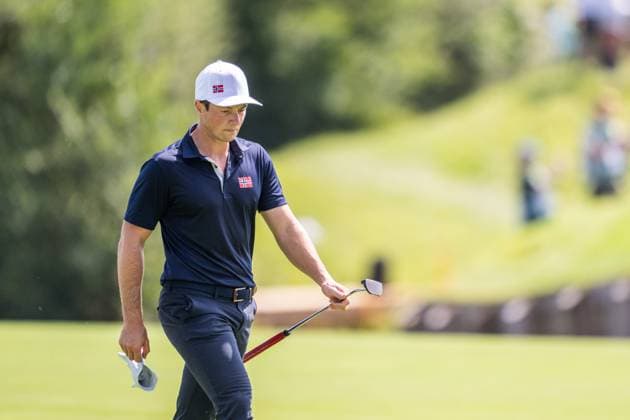 240801 Viktor Hovland of Norway competes in men s individual golf round 1 during day 6 of the Paris 2024 Olympic Games, Olympische Spiele, Olympia, OS on August 1, 2024 in Paris. Photo: Ludvig Thunman BILDBYRAN kod LT LT0653 golf olympic games olympics os ol olympiska spel olympiske leker paris 2024 paris-os paris-ol 6 bbeng norge norway Copyright: LUDVIGxTHUNMAN BB240801LT088