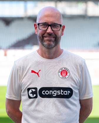 Mannschaftsarzt Dr. Sebastian Schneider (St.Pauli) 31.07.24, Hamburg, FC St.Pauli 1910, 1. Fussball Bundesliga, 1.Liga, DFL, Saison 2024 2025, und Portraittermin REGULATIONS PROHIBIT ANY USE OF PHOTOGRAPHS as IMAGE SEQUENCES and or QUASI-VIDEO. Â