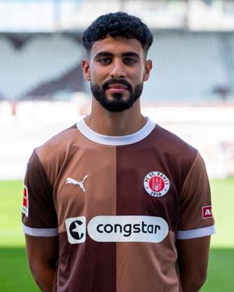 Elias Saad (St.Pauli) 31.07.24, Hamburg, FC St.Pauli 1910, 1. Fussball Bundesliga, 1.Liga, DFL, Saison 2024 2025, und Portraittermin REGULATIONS PROHIBIT ANY USE OF PHOTOGRAPHS as IMAGE SEQUENCES and or QUASI-VIDEO. Â
